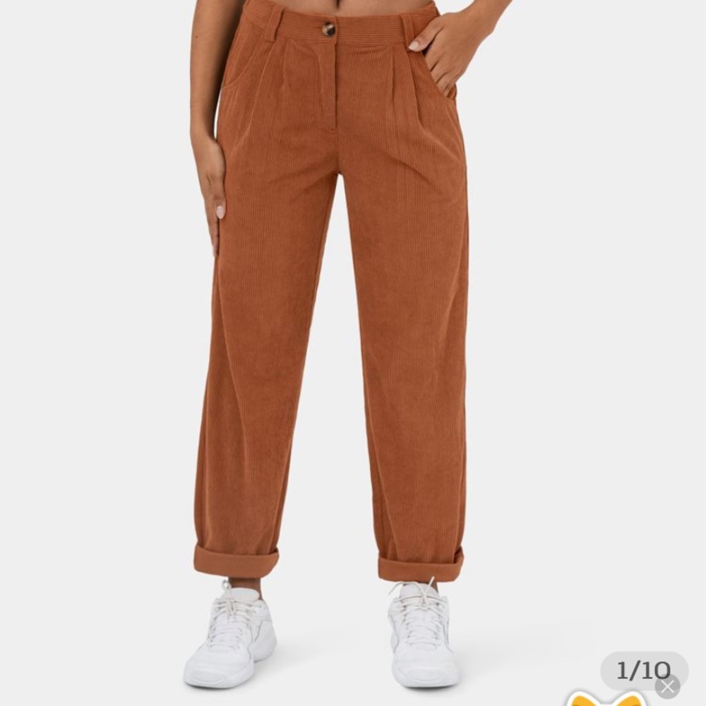 Halara Orange Corduroy Pleated Pants. New with Tags. Lightweight & Soft